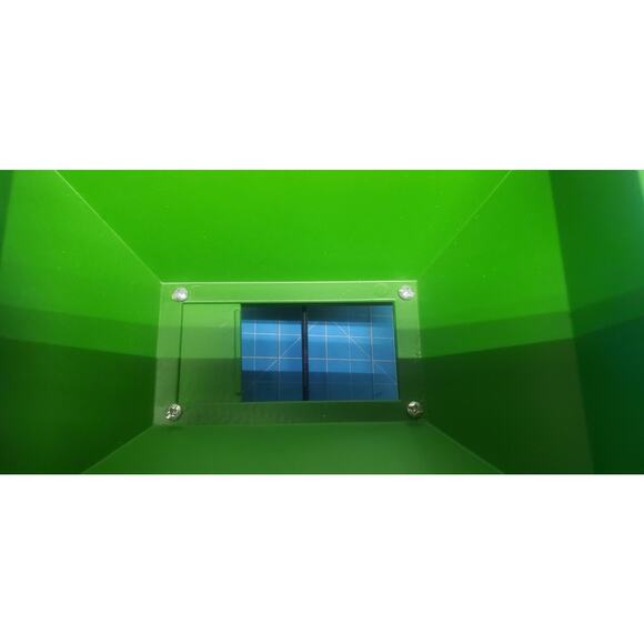 Scale Models Green and Yellow Grain Cart 1/16 Custom - Picture 4 of 5